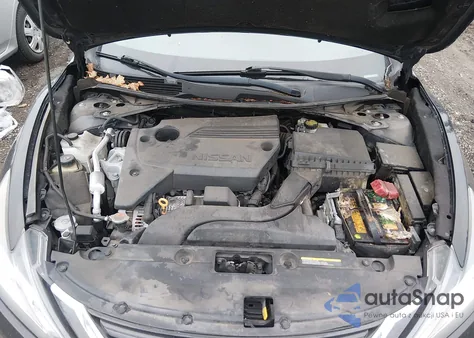 2018 Nissan Altima 2.5 Sv z USA, uszkodzony, nr VIN 1N4AL3AP2JC105377